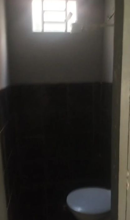 Vende-se 185 mil com 3 moradia