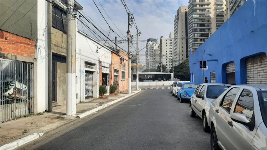 Terreno à venda em Vila Nova Conceição - SP