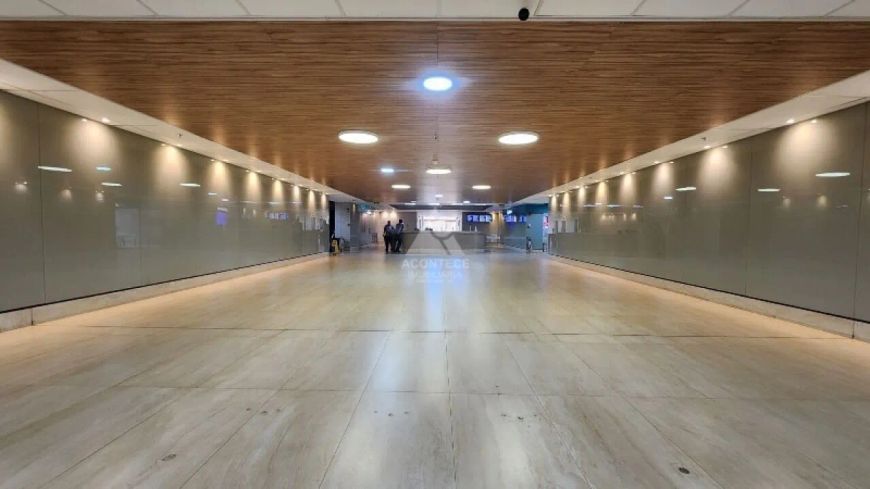 OPORTUNIDADE! CONJUNTO DE LOJAS, 1.111 m² ! ED. ASSIS CHATEAUBRIAND