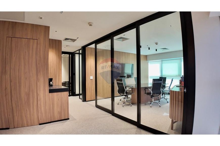 Salas Comerciais - 72m² - Edifício Fusion Work - Andar Alto - Vista Panorâmica - Estrutura Completa