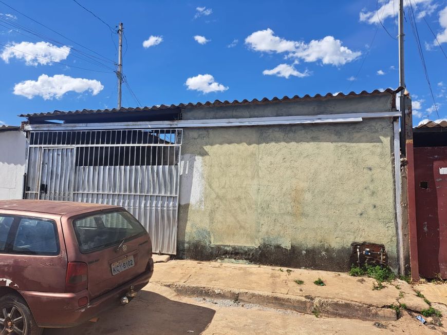 lote com 3 moradias de 1 quarto - Recanto das Emas - DF