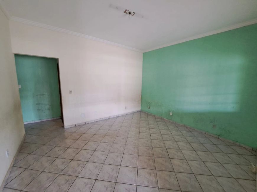 Sobrado QD 204 Recanto das Emas - com dois apartamentos (um por andar)