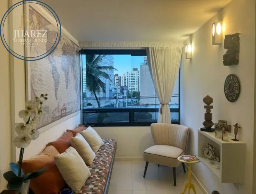 APTO 2/4 COM SUÍTE NA PITUBA, NASCENTE, PORTEIRA FECHADA, FINAMENTE DECORADO. OPORTUNIDADE!