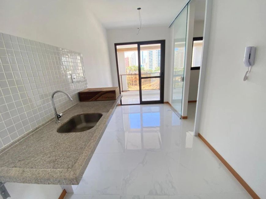 Apartamento 1 Quarto para Venda em Salvador, Jardim Armação, 1 dormitório, 1 suíte, 1 banheiro, 1 va