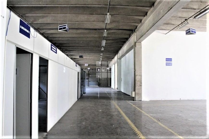 Galpão 2.194 m² Com Renda – Santo Amaro - GA0190