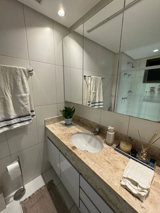 SALVADOR - Apartamento Padrão - PITUAÇU
