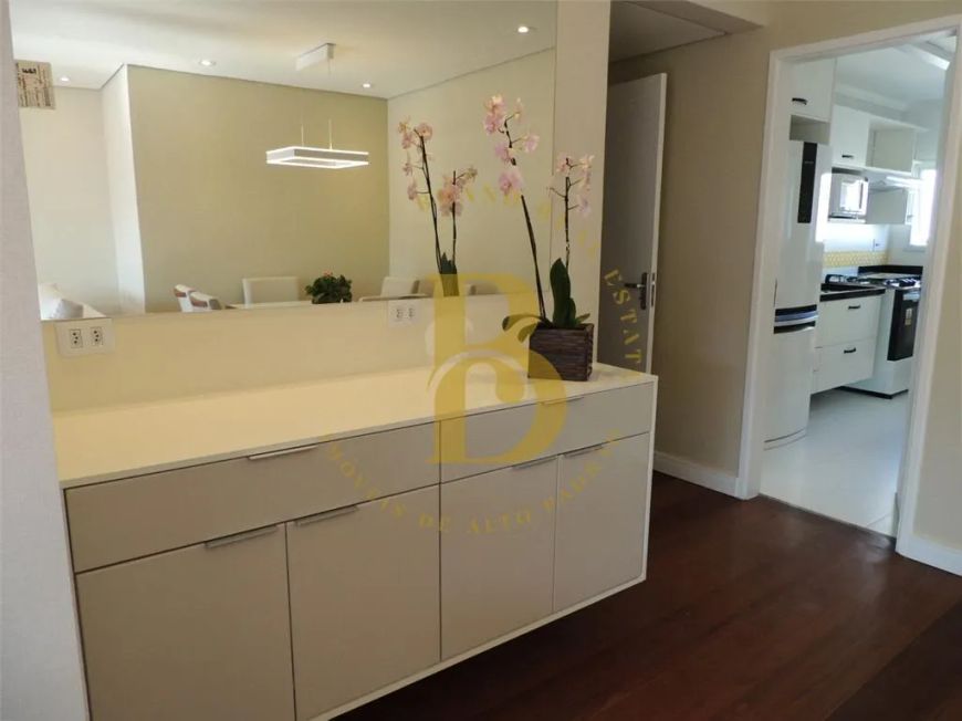 Apartamento com 131 m², 3 quartos sendo 1 suíte à venda no bairro Campo Belo.