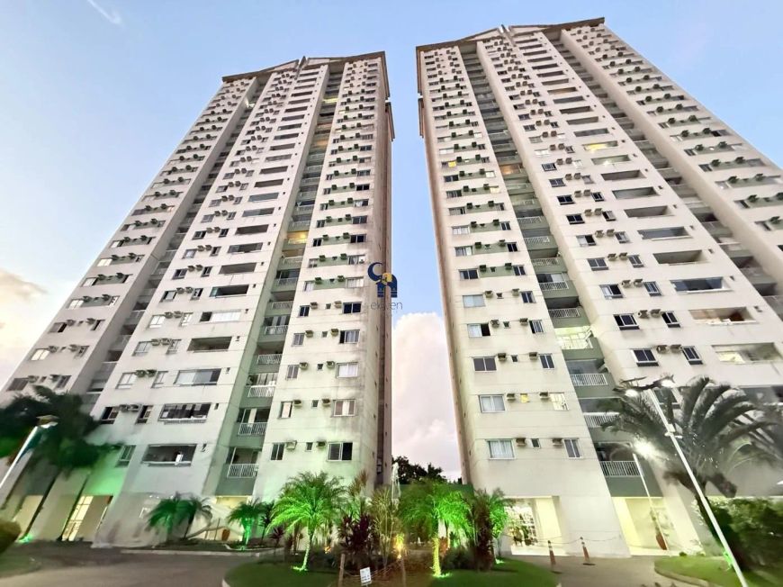 Imóvel para venda possui 80 metros quadrados com 3 quartos em Paralela - Salvador - BA