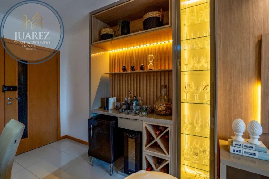 VENDA APTO COM 142M², 3 SUÍTES, 2 VAGAS, INFRA COMPLETISSIMA E A 150M DA PRAIA