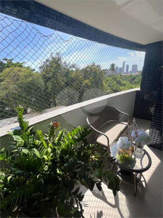 Apartamento com 3 quartos à venda em Stiep - BA