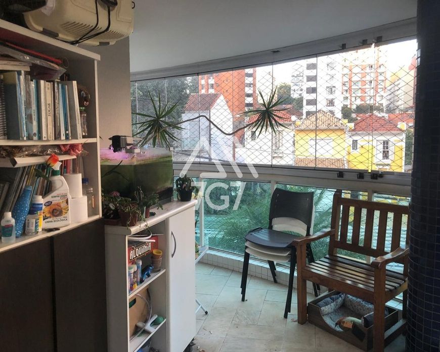 APARTAMENTO À VENDA EM PINHEIROS