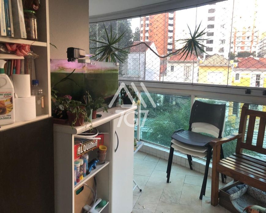 APARTAMENTO À VENDA EM PINHEIROS