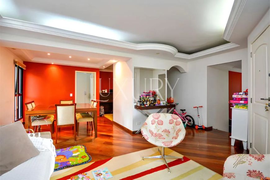 Apartamento à venda na Vila Mariana, 125 m², 3 suítes, Terraço, 2 vagas