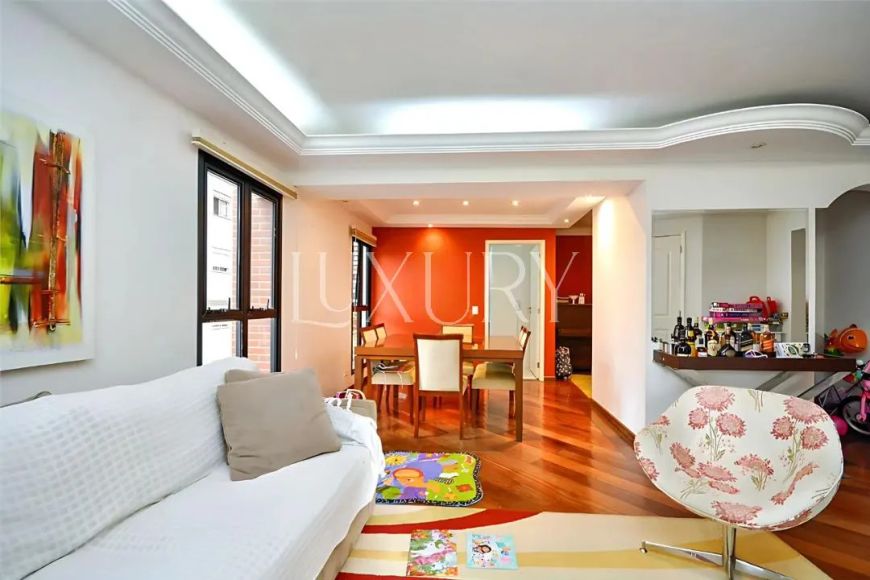 Apartamento à venda na Vila Mariana, 125 m², 3 suítes, Terraço, 2 vagas