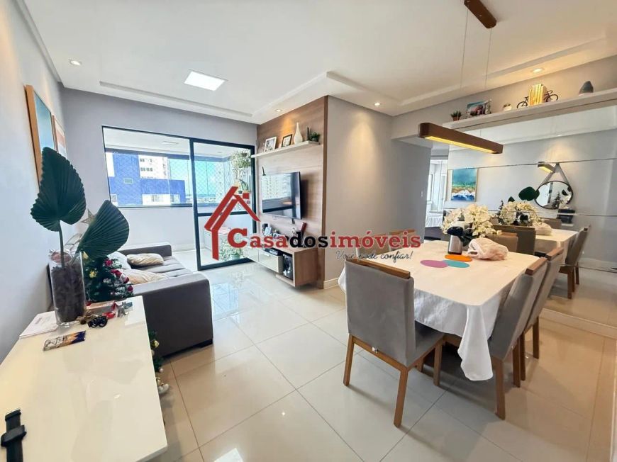 Apartamento 3/4, dependência, varanda, 2 vagas