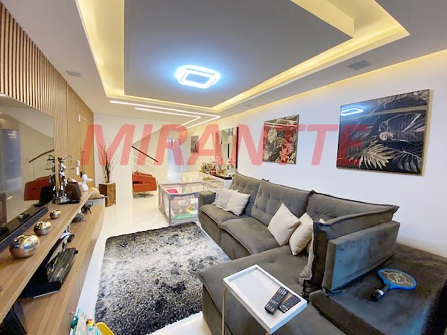 Sobrado de 200m² com 3 quartos em Vila Baruel