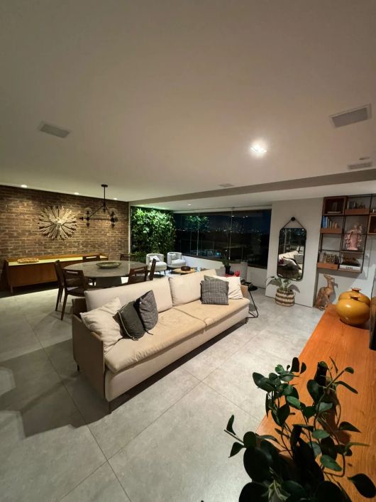 APARTAMENTO MOBILIADO ALTO LUXO NO PARQUE TROPICAL