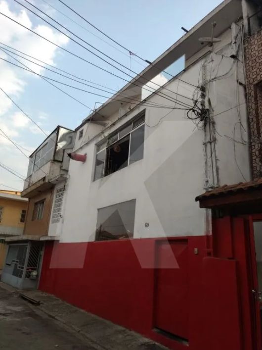 Prédio comercial na Av. Jardim Japão no bairro Jardim Brasil
