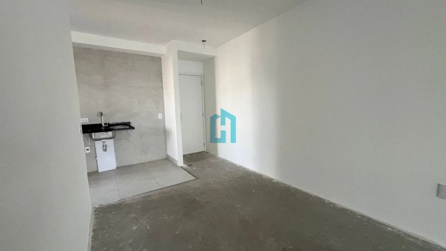 Apartamento em Moema com 2 suítes
