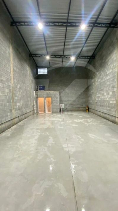 Galpão de 200m2 no Imirim para Venda