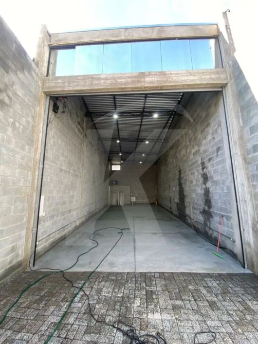Galpão de 200m2 no Imirim para Venda