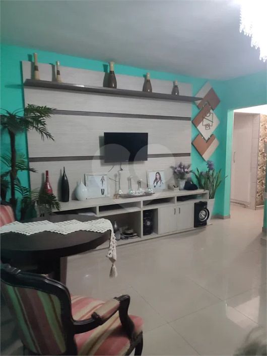 Casa com 3 quartos à venda em Jardim Picolo - SP