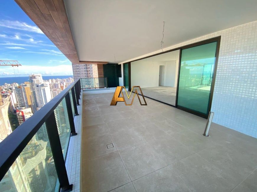 Apartamento à venda no bairro Itaigara - Salvador/BA
