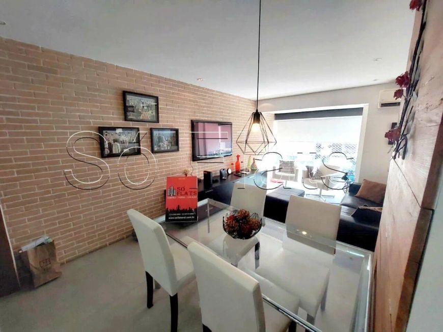 Studio para locação com uma localização privilegiada ao lado da Av Santo Amaro. Consulte-nos.