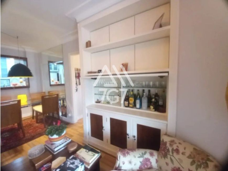 EXCELENTE APARTAMENTO À VENDA EM MOEMA - AP19175