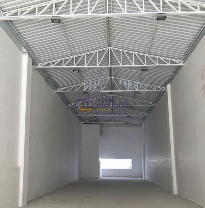 Amplo espaço comercial