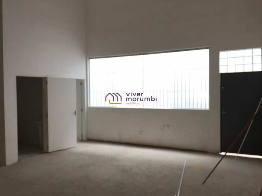Amplo espaço comercial