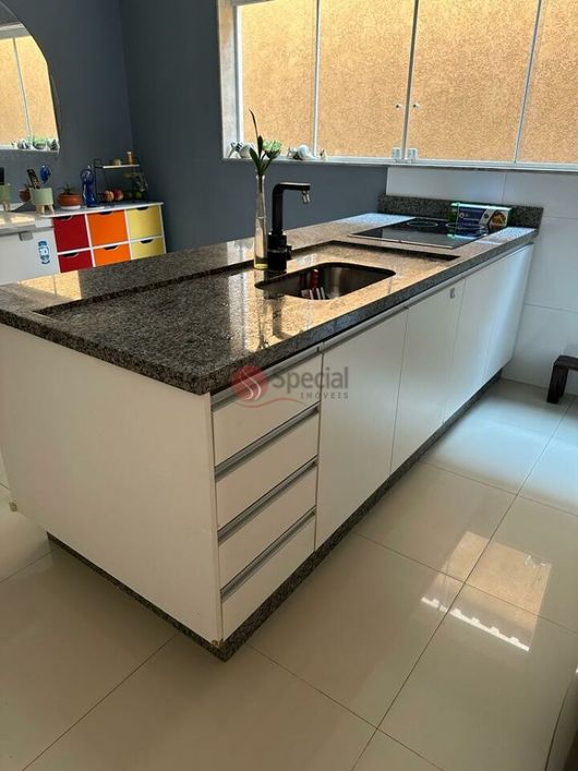 Sobrado a venda no Aricanduva.