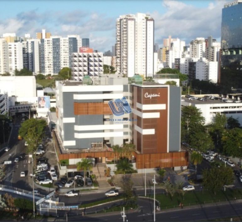 Sala comercial (laje comercial) com 227m2 Avenida Antonio Carlos Magalhães