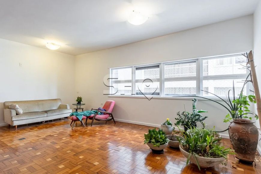 Apartamento a venda na região de Higienópolis