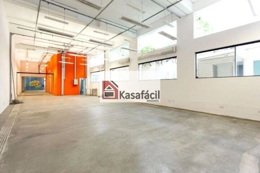 Prédio Comercial, em Excelente Localização.