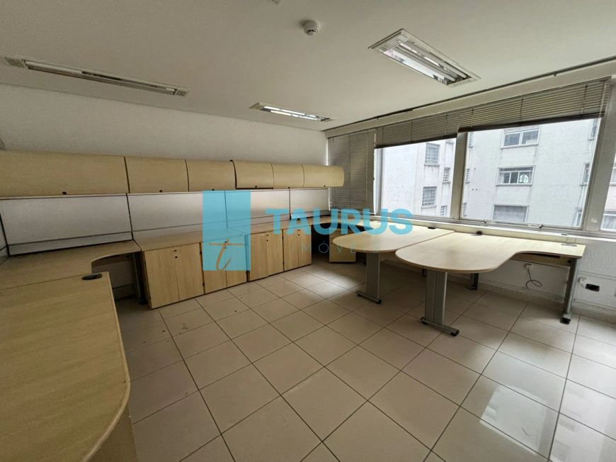 Conjunto Comercial para locação, 1 vaga, 380m², República