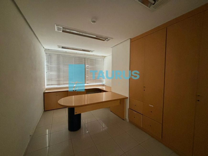 Conjunto Comercial para locação, 1 vaga, 380m², República