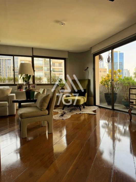 APARTAMENTO À VENDA NO ITAIM BIBI