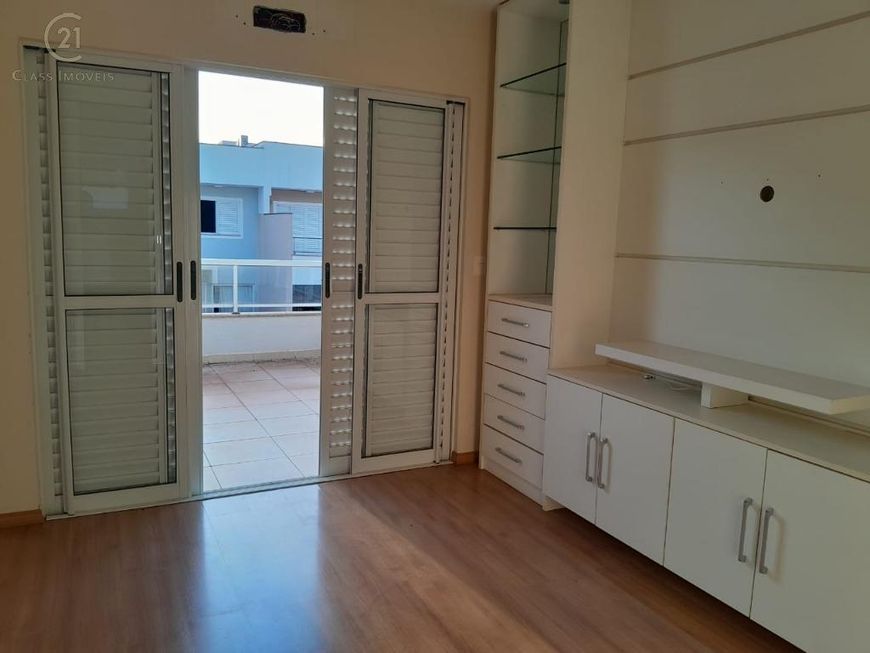 Casa à venda em Londrina, Parque Jamaica, com 3 quartos, com 147 m², Alameda Pinheiros