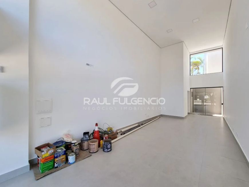 Comercial av Castelo Branco