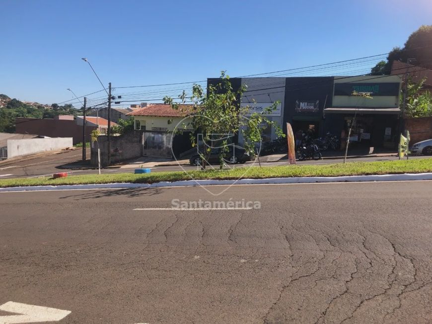 Barracão e casa para venda com 215,60m² em Londrina