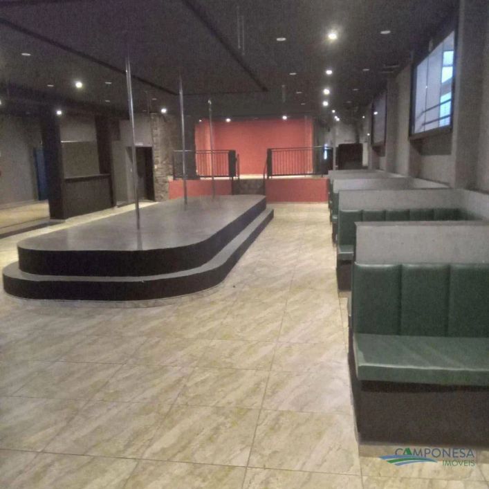 Barracão para alugar, 2000 m² por R$ 20.000,00/mês - Indústrias Leves - Londrina/PR