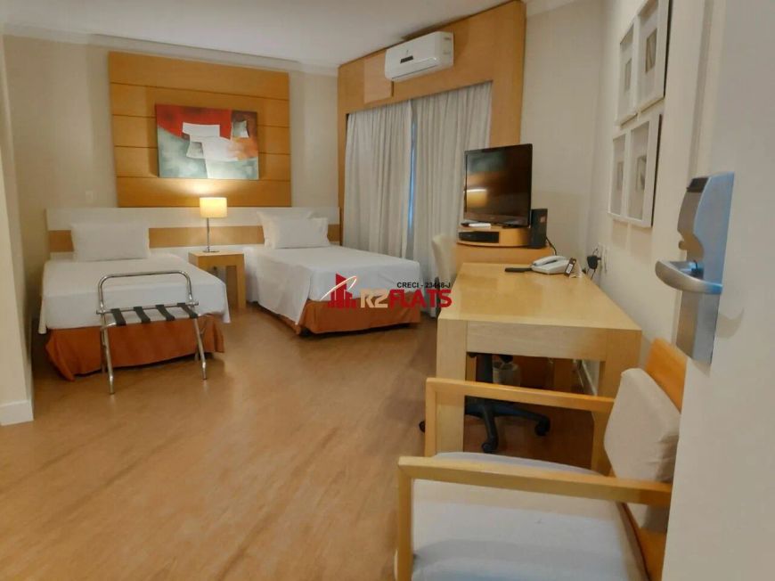 Flat com ótimo preço no bairro Campo Belo. Confira!