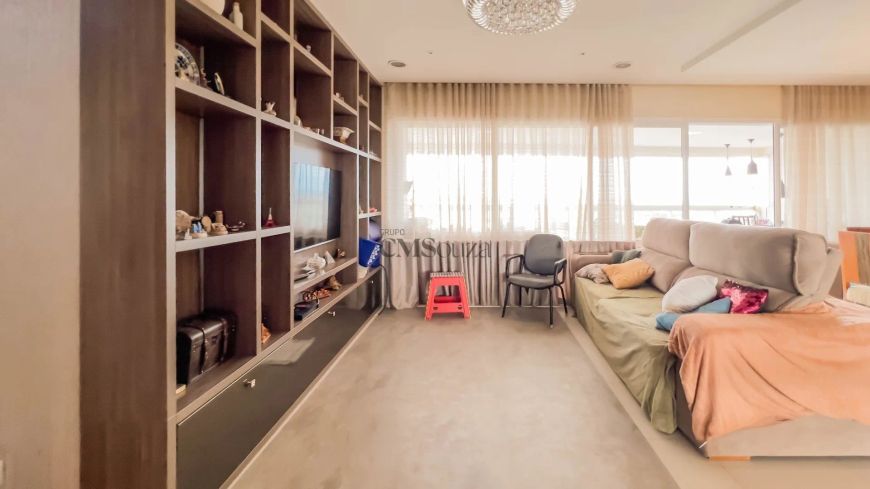 Apartamento com 3 suítes à Venda - 182m² - 2 vagas