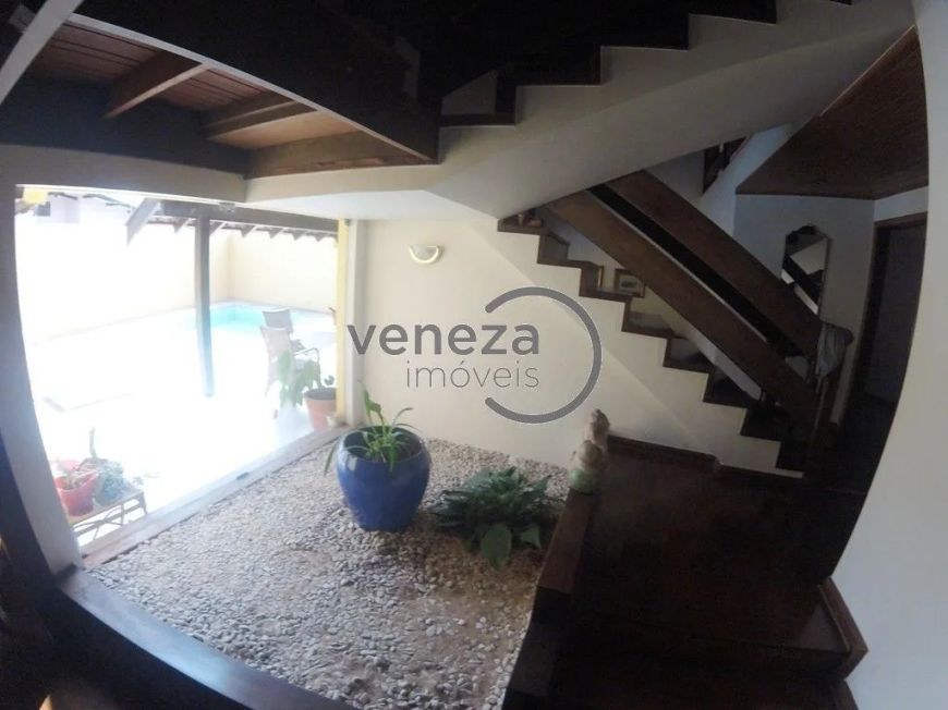Casa Residencial com 4 quartos à venda por R$ 1500000.00, 297.00 m2 - PETROPOLIS - LONDRINA/PR