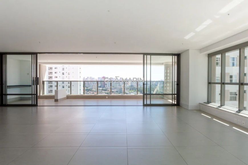 Venda de Apartamento em Londrina-PR, bairro Gleba Palhano