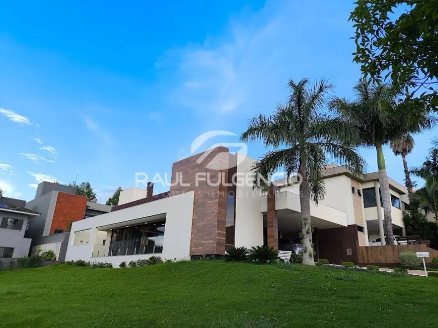 Casa térrea em Condomínio para Locação com 3 suítes 198 m2 util