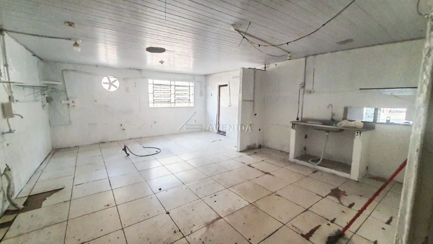 Ponto comercial para alugar em Londrina na Av. Duque de Caxias