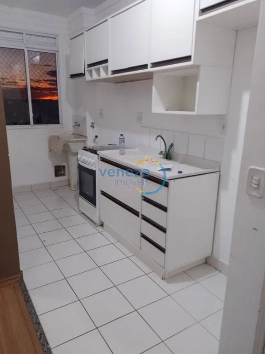 Apartamento com 2 quartos à venda por R$ 175000.00, 40.91 m2 - HIPICA - LONDRINA/PR