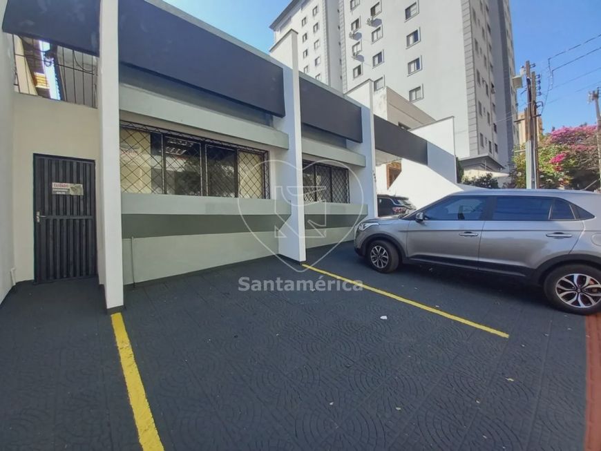 Imóvel comercial para alugar na região Central com 280m², possui 10 salas sendo 2 maiores com divisó